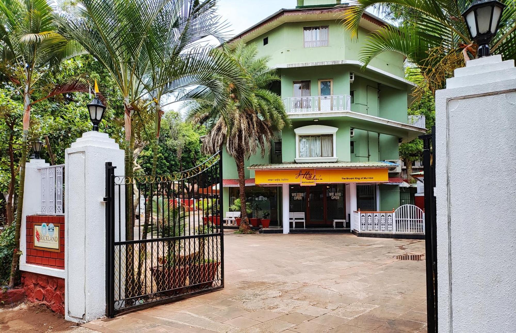 פנצ'גאני Jaffer Bhai'S Brickland Hotel מראה חיצוני תמונה