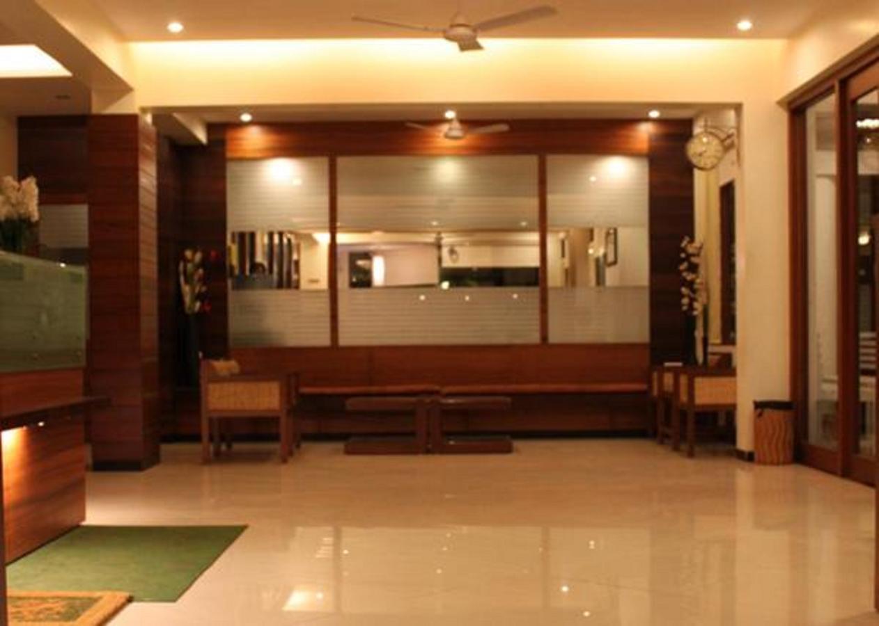 פנצ'גאני Jaffer Bhai'S Brickland Hotel מראה חיצוני תמונה