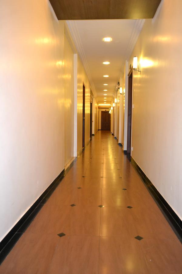 פנצ'גאני Jaffer Bhai'S Brickland Hotel מראה חיצוני תמונה