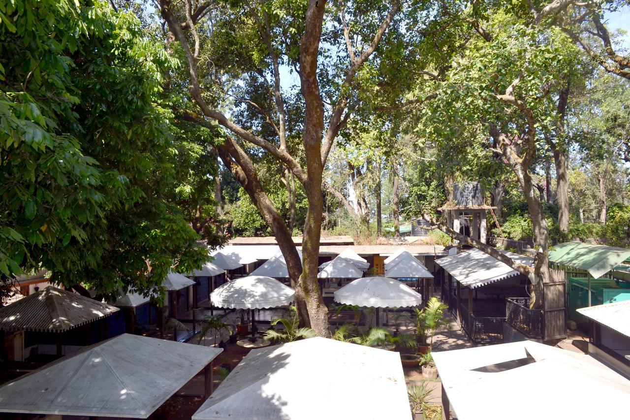 פנצ'גאני Jaffer Bhai'S Brickland Hotel מראה חיצוני תמונה