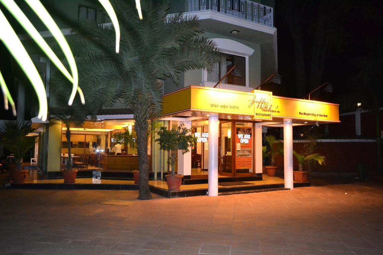 פנצ'גאני Jaffer Bhai'S Brickland Hotel מראה חיצוני תמונה